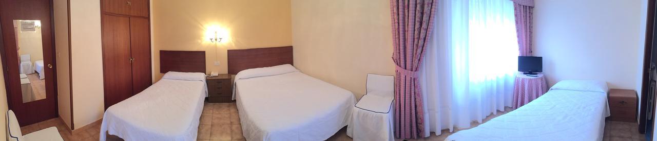 Hotel Restaurante Derby Carballino Kültér fotó